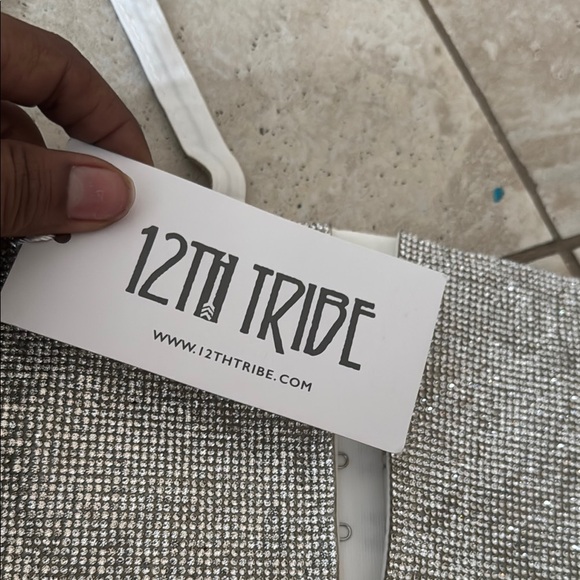 NWT 12th TRIBE Shira Silver rhinestone Crop Top size S/M - Picture 13 of 14